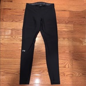 Under Armour compression leggings